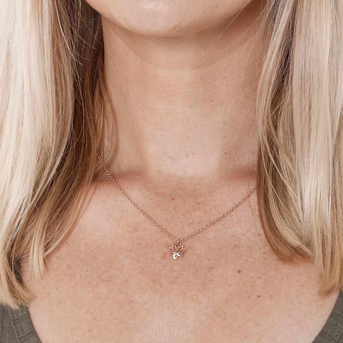 Gardening Necklace - Elegant Jewelry Gift for Garden Lovers, Birthday, Holidays & Special Occasions | Perfect for Outdoor Activities, Gardening & Nature Enthusiasts