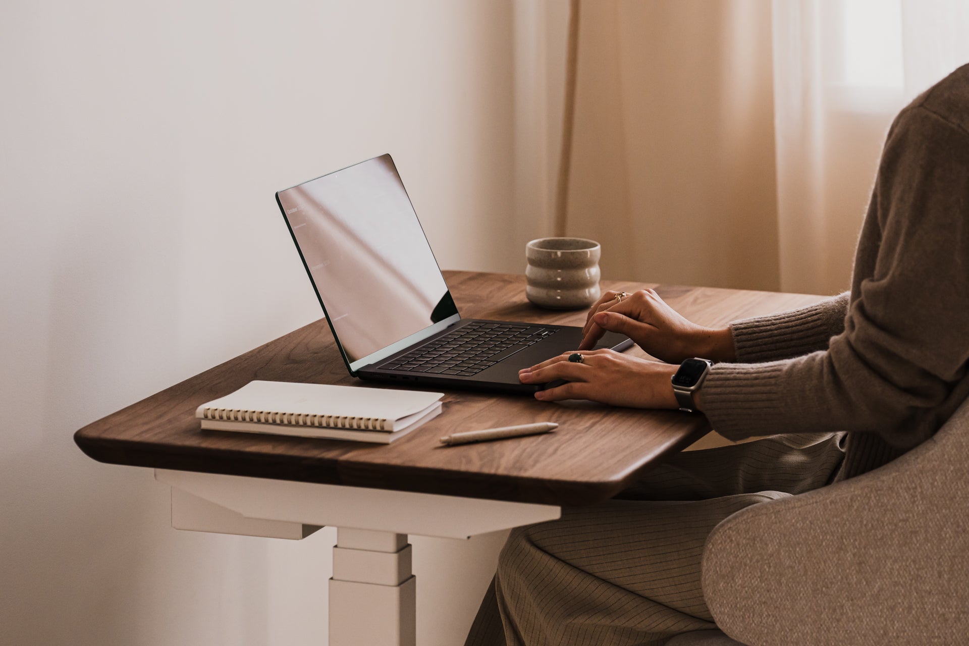 Ergonomic Standing Desk Pro Mini - Adjustable Height Home Office Desk for Small Spaces | Perfect for Remote Work, Study & Gaming Setup