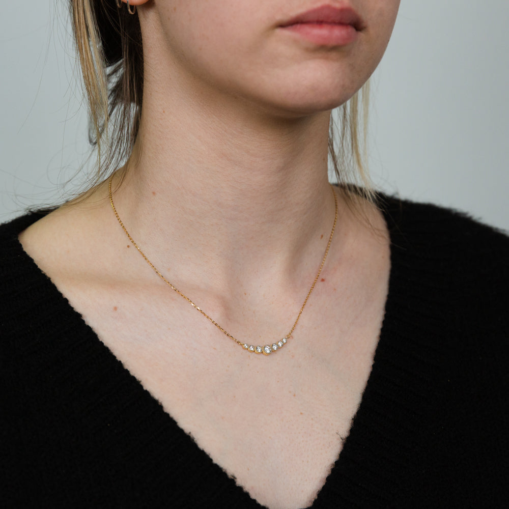9ct Yellow Gold 43cm Zirconia Graduated Necklace - Elegant Cubic Zirconia Pendant Chain for Women, Perfect for Weddings, Parties & Special Occasions