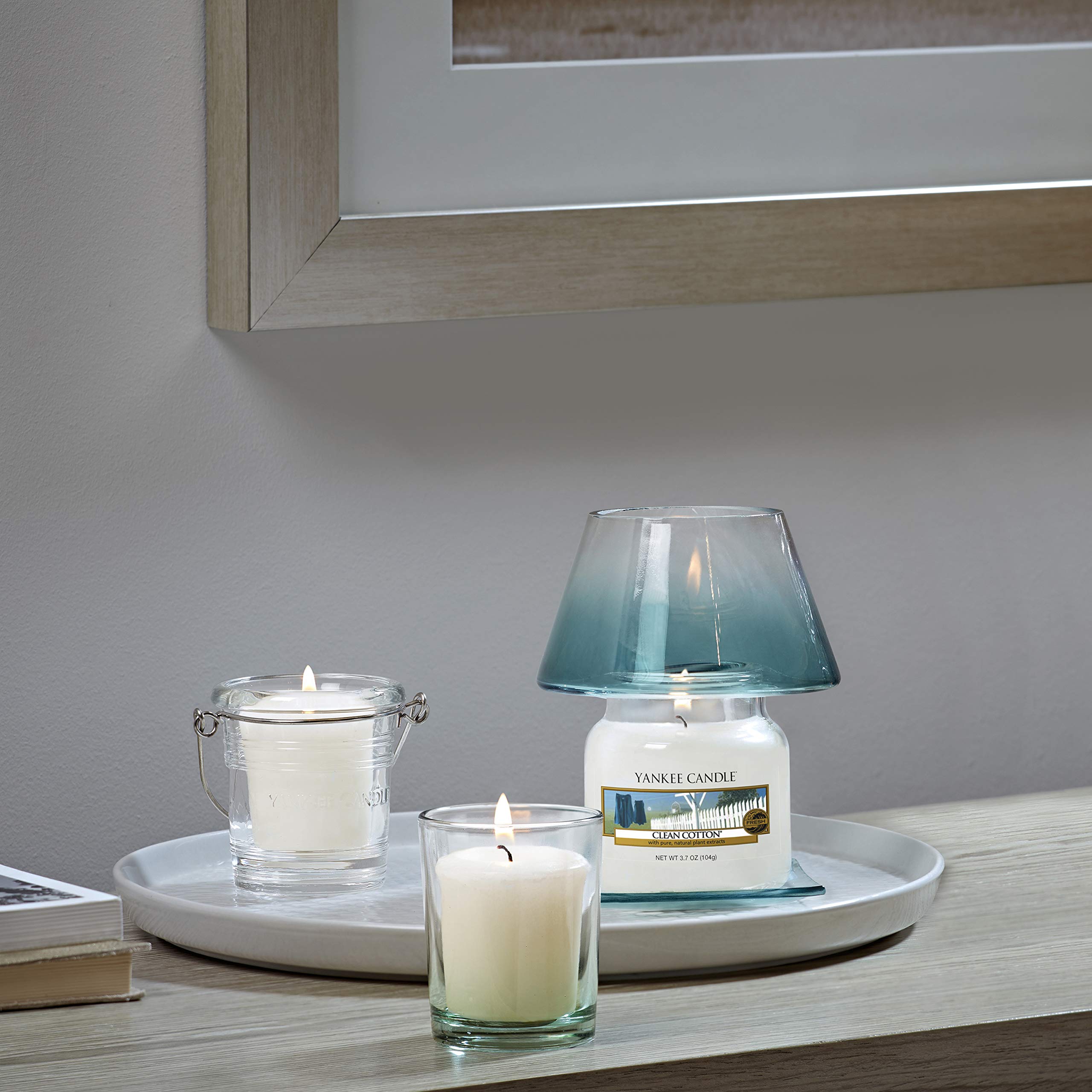 Yankee Candle Classic Vanilla Clean Cotton Small Jar Candle - 3.7oz Home Fragrance for Relaxation & Aromatherapy | Perfect for Living Room, Bedroom, Bathroom & Office Decor