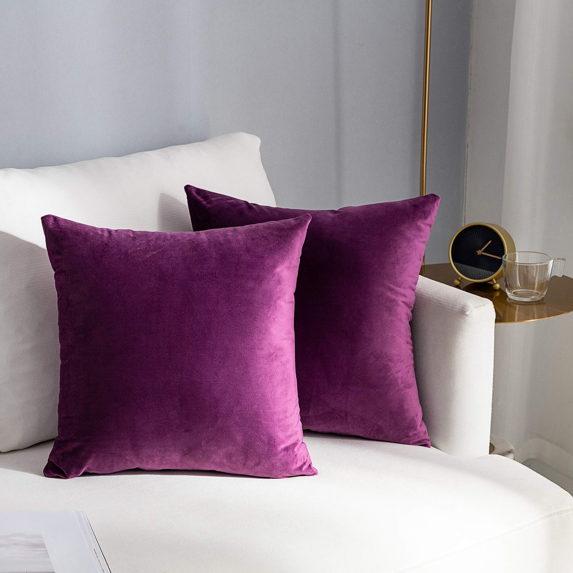 Stellhome 2 Pack Velvet Pillow Covers 24x24 Inch Square Decorative Cushion Covers for Sofa, Bed, Couch - Soft Luxury Throw Pillow Cases (60x60 cm, Eggplant Purple) - Perfect for Living Room, Bedroom & Home Decor