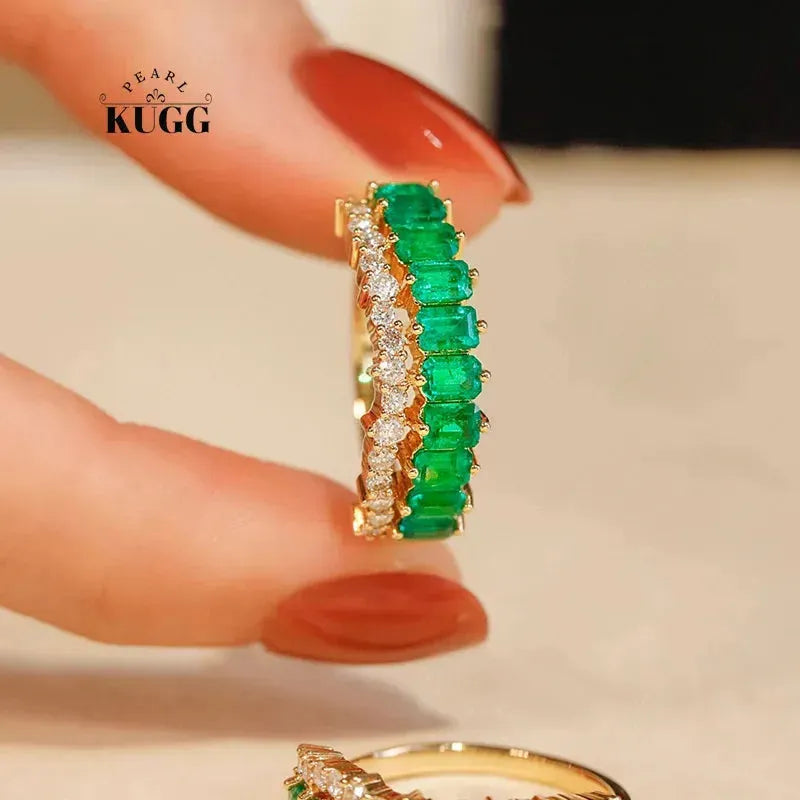 18K Yellow Gold Emerald and Diamond Ring for Women - Luxury Elegant Design with Real Natural Gemstones - Perfect for Parties, Weddings, and Special Occasions