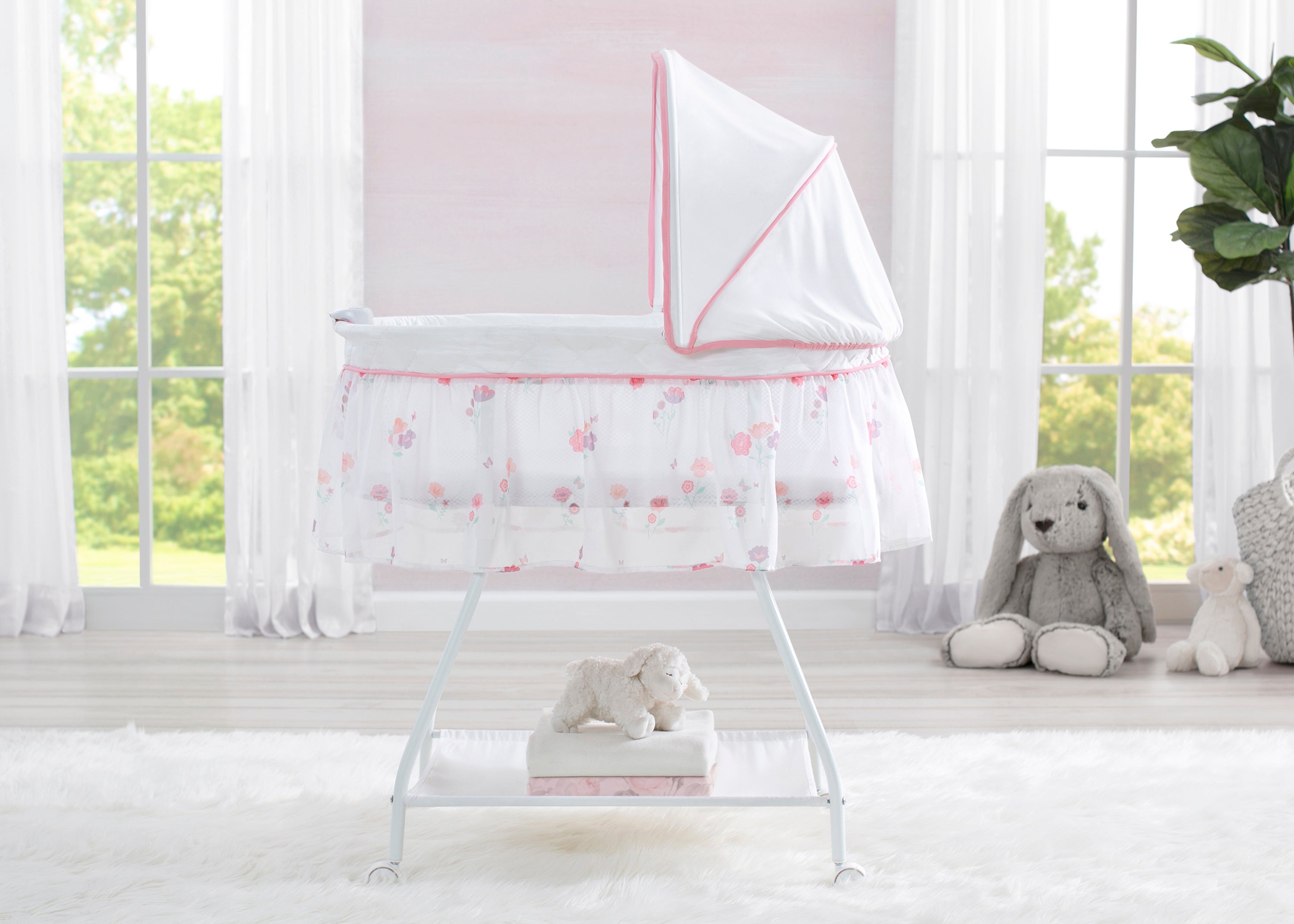 Classic Breeze Bassinet - Portable Baby Crib for Newborns & Infants | Lightweight & Breathable Mesh Design | Perfect for Nursery, Travel & Bedside Sleeping