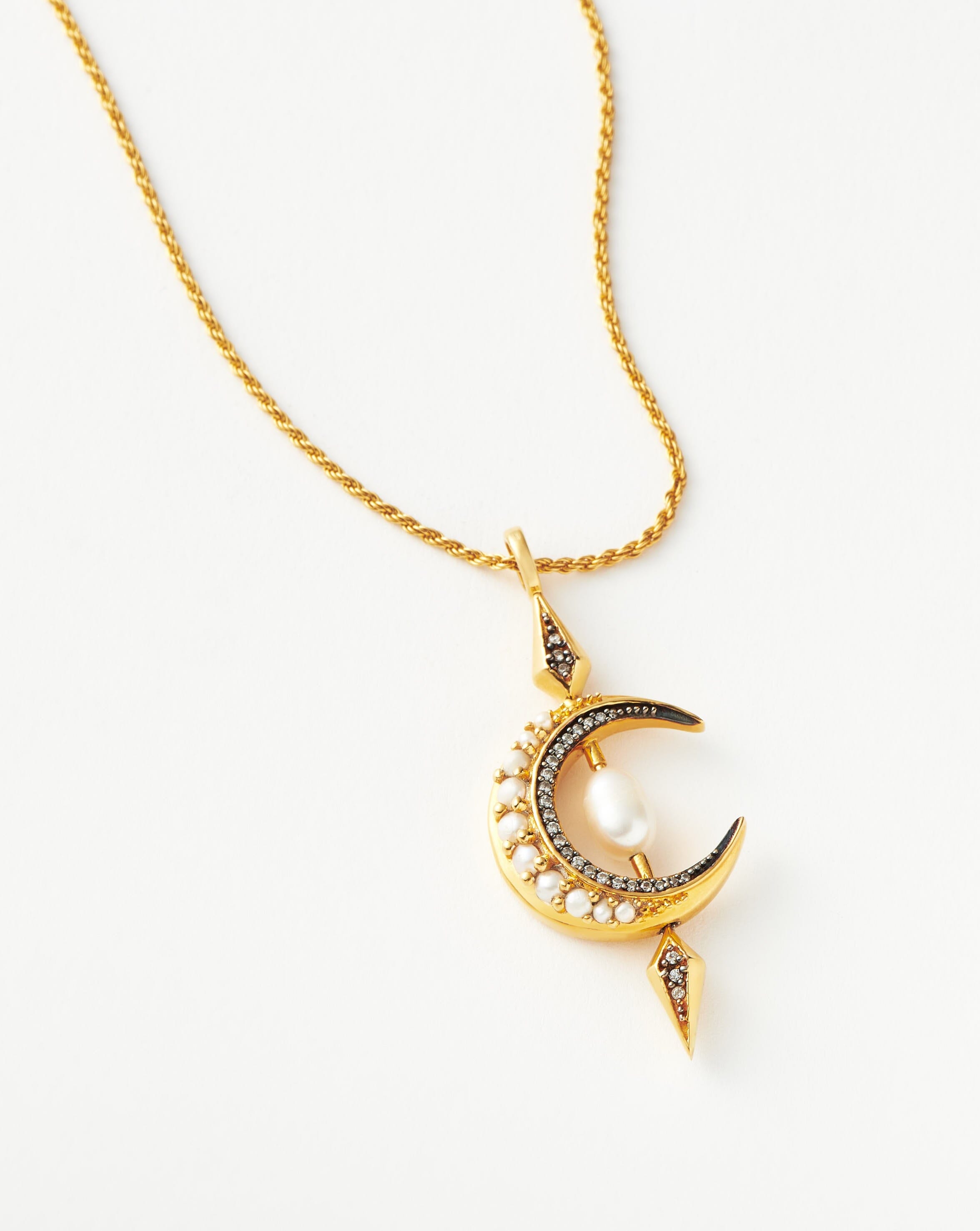 Harris Reed Crescent Moon Pearl Necklace - 18k Gold Vermeil & Genuine Pearl Jewelry for Women | Elegant Layering Necklace for Date Night, Wedding, or Special Occasions