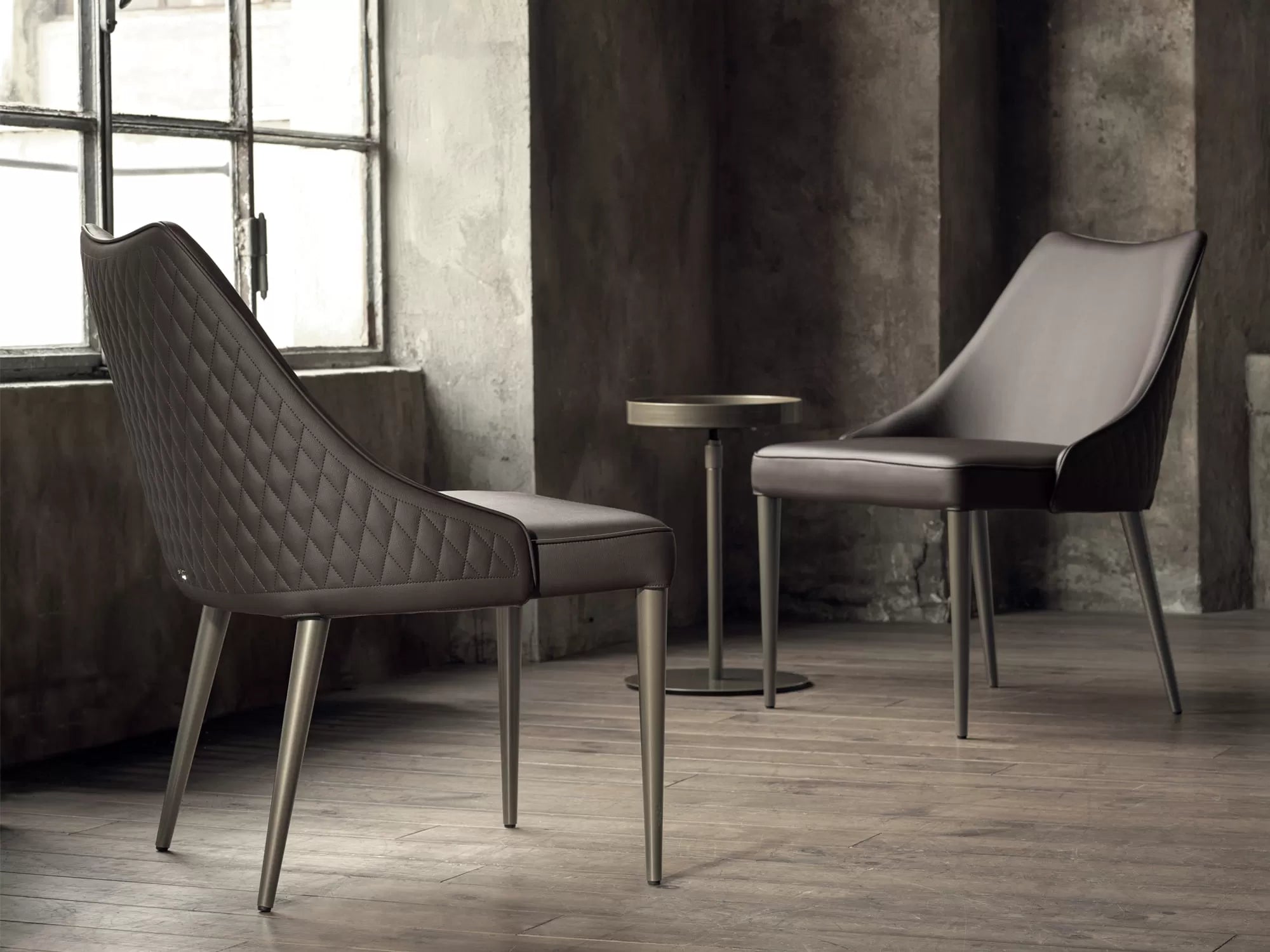 Bontempi Clara Armchair - Modern Accent Chair for Living Room, Bedroom & Office - Stylish Upholstered Lounge Chair with Wooden Legs - Perfect for Home Decor & Relaxation