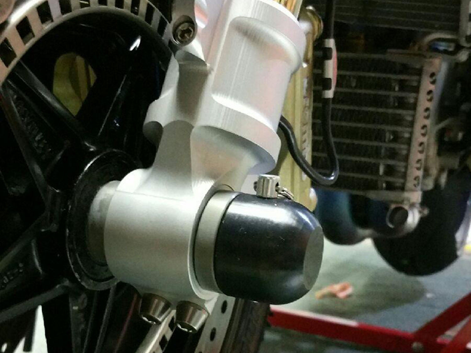 BMW S1000RR & S1000R Front Axle Sliders - 45 0750F Motorcycle Protection for Enhanced Safety - Perfect for Track Days, Commuting, and Street Riding