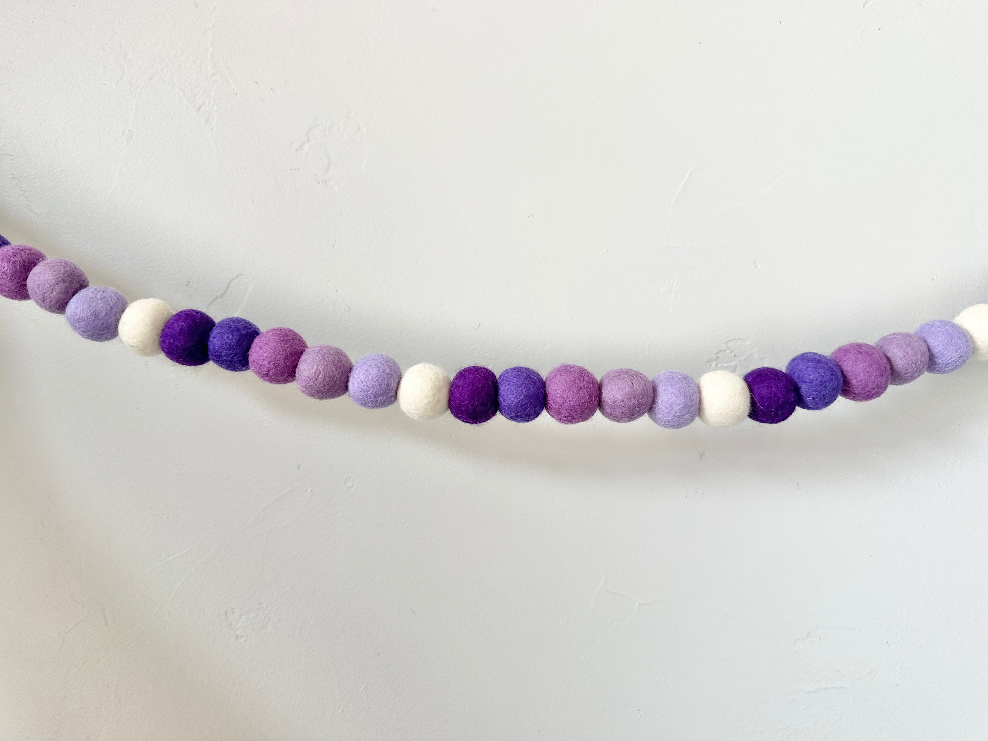 Gradient of Purples Garland - Elegant Purple Ombre Floral Garland for Weddings, Home Decor & Party Decorations