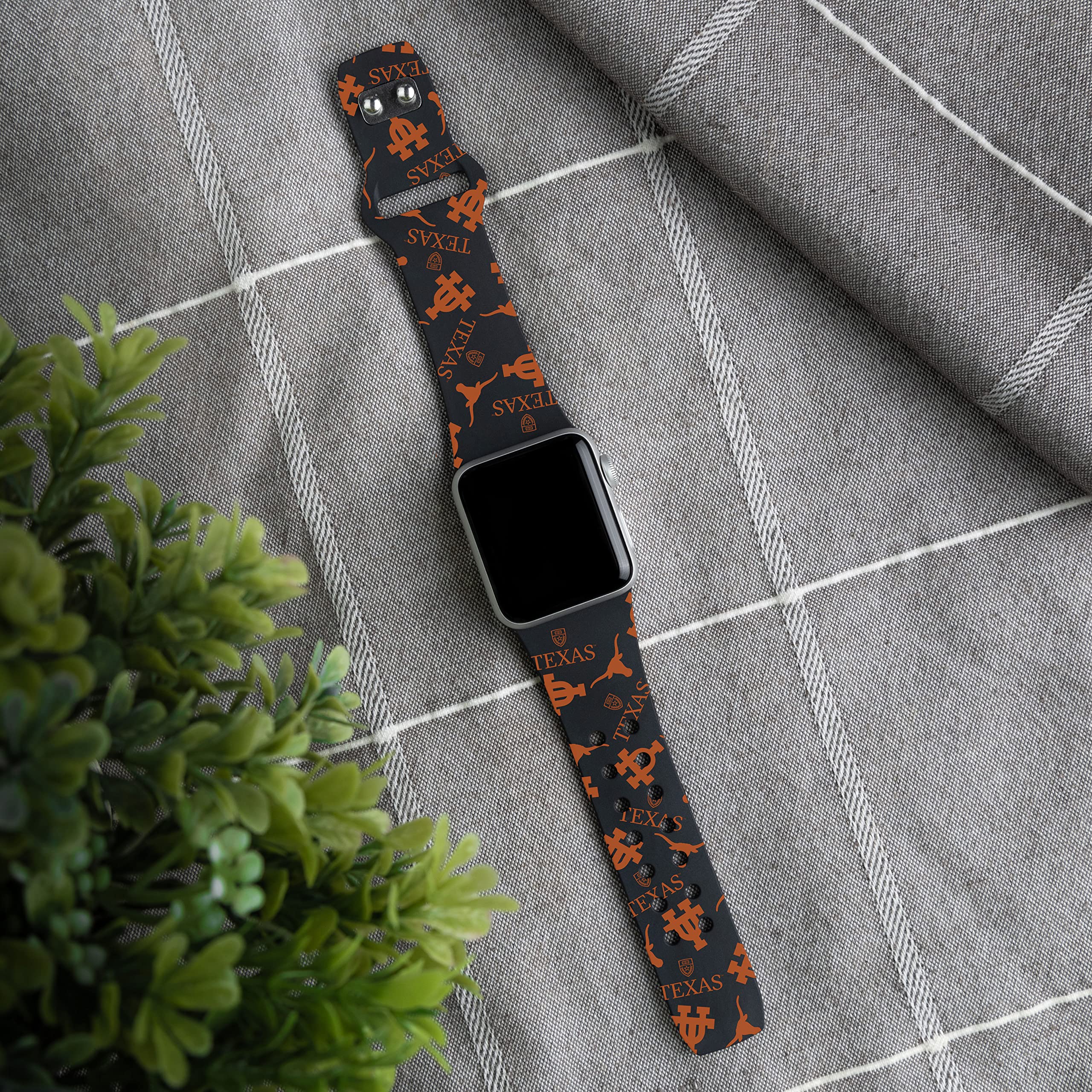 Texas Longhorns HD Watch Band for Apple Watch - Durable Silicone Strap, Compatible with All Apple Watch Models - Perfect for Sports, Workouts, and Everyday Wear
