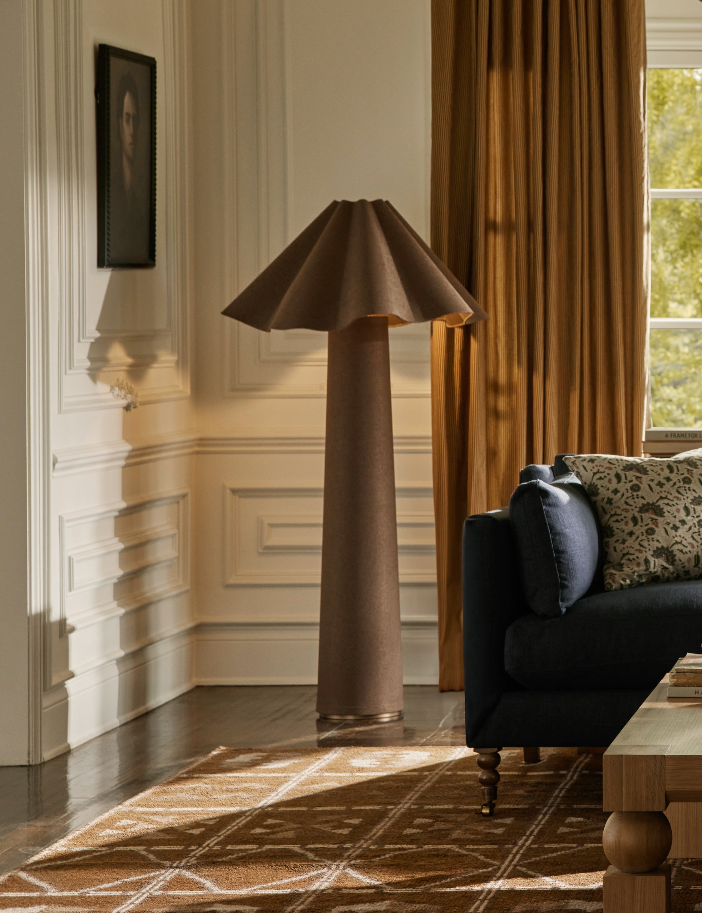 Modern Bemand Floor Lamp with Adjustable Brightness - Stylish Standing Light for Living Room, Bedroom & Office - Perfect for Reading, Relaxing & Decorating