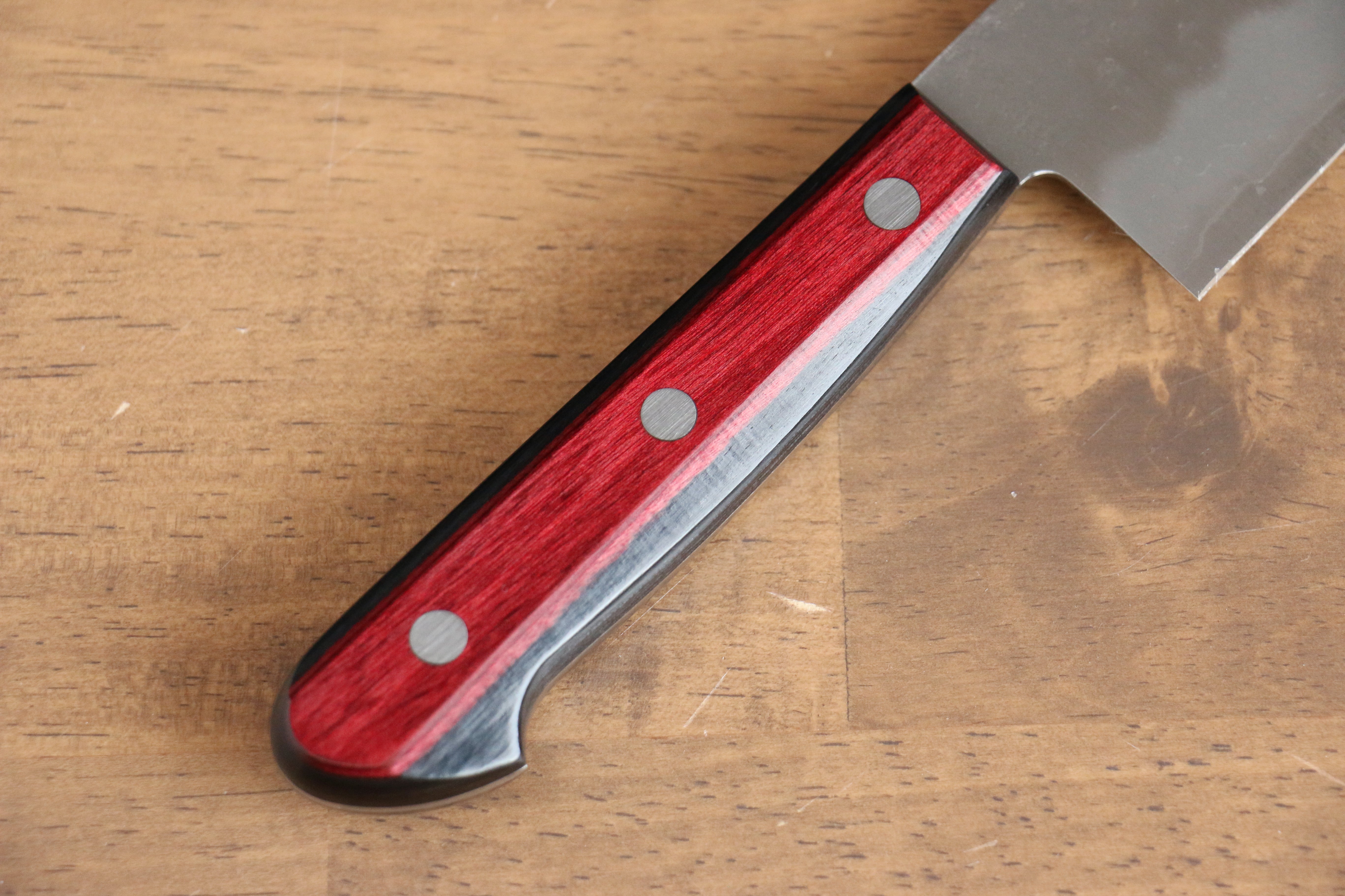 Premium Seisuke Ringo Silver Steel No.3 Nashiji Gyuto 210mm Japanese Chef Knife with Red Pakka Wood Handle - Perfect for Sushi, Meat Cutting & Professional Kitchen Use