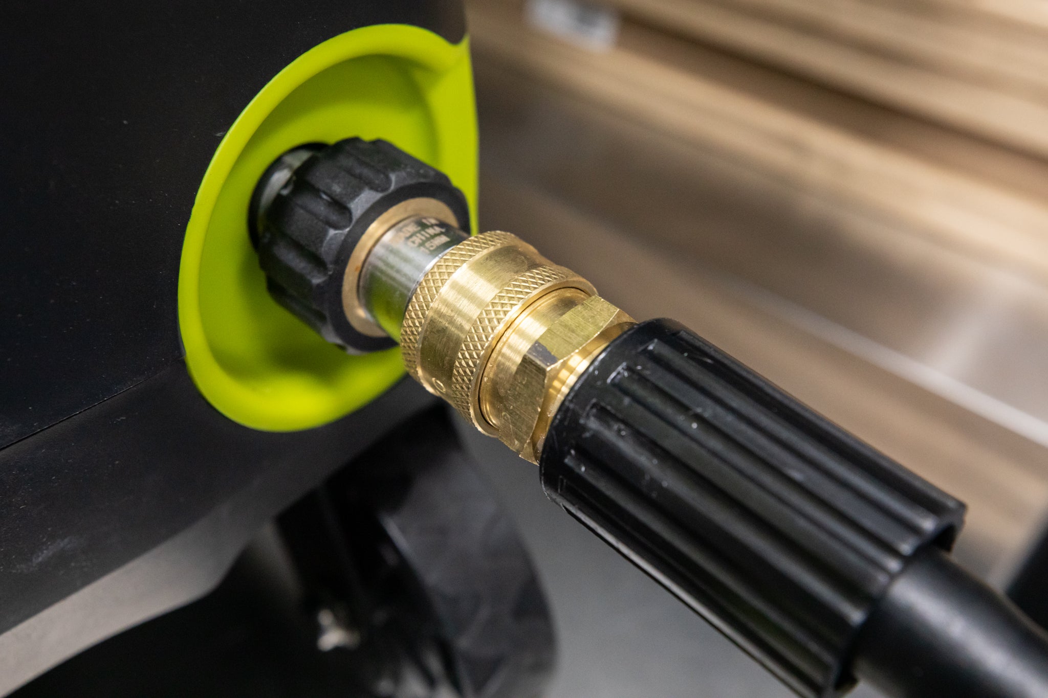 Brass M22 Male (15mm) to 3/8 Quick Disconnect (QD) Coupler Adapter - Perfect for Hydraulic Systems, Pneumatic Tools, and Industrial Equipment Connections