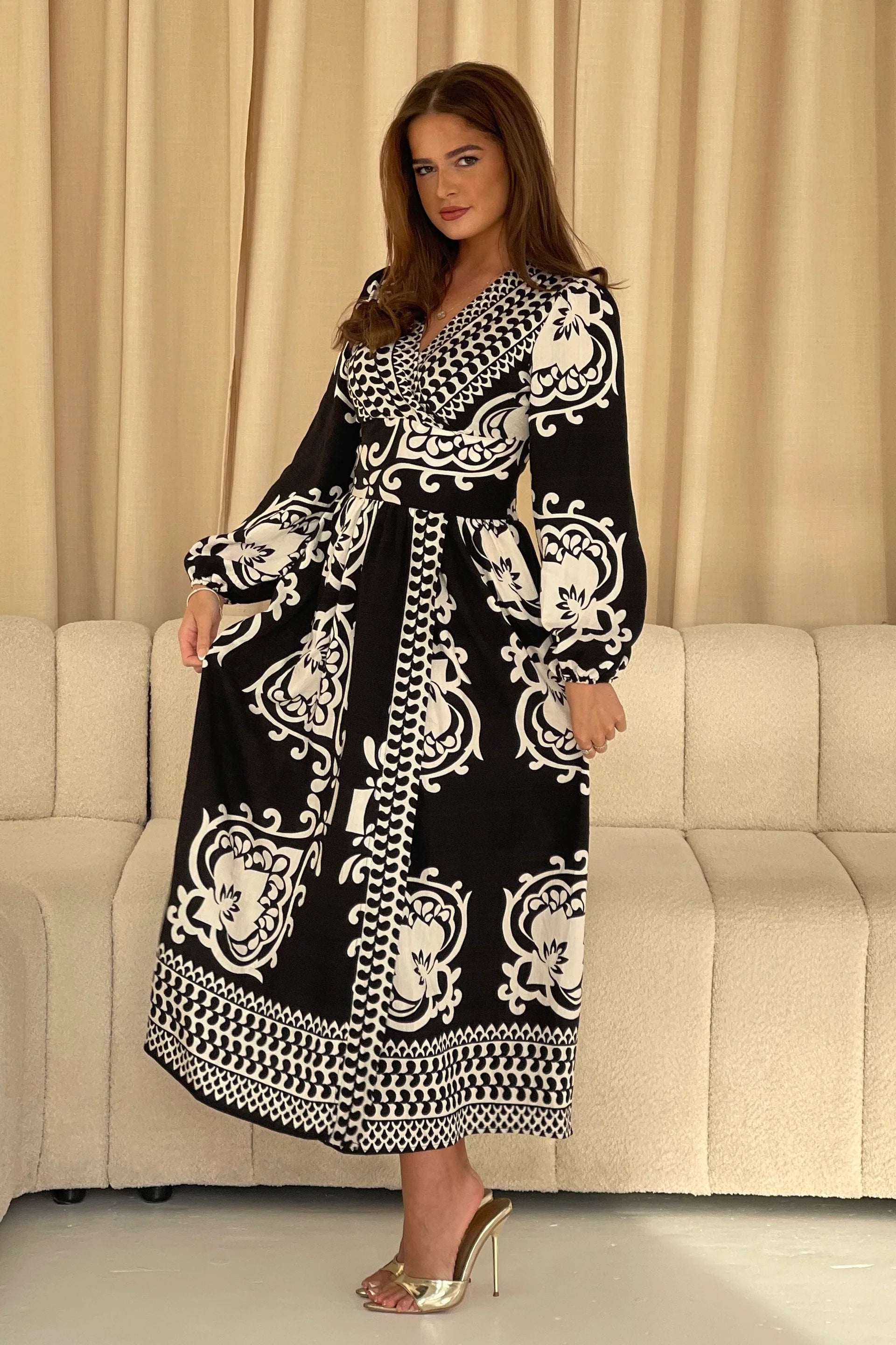 Juno Border Print Long Sleeve Maxi Dress for Women - Flowy Bohemian Style Black Maxi Dress with Ethnic Pattern - Perfect for Beach Vacation, Date Night & Summer Festival