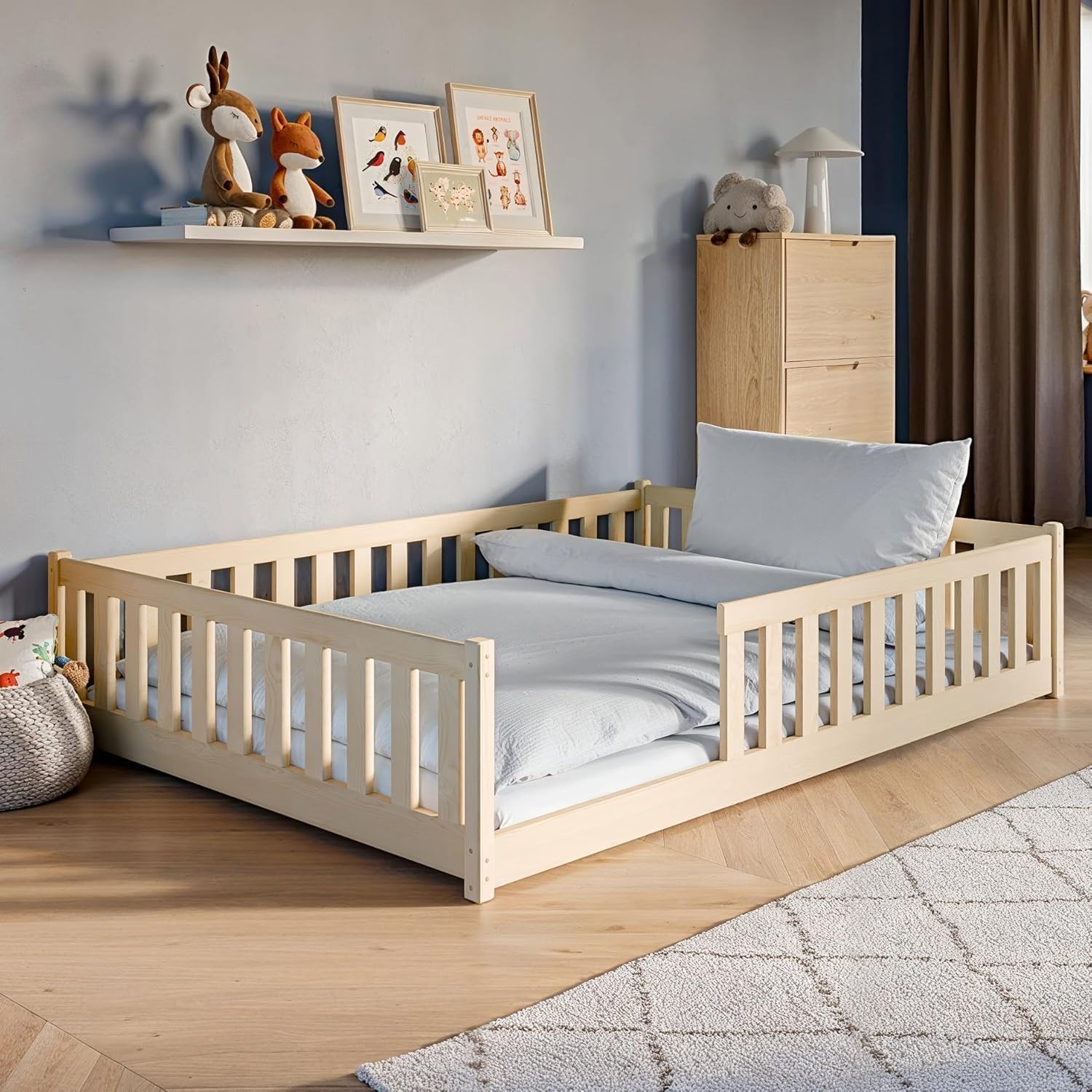 Montessori Floor Bed for Kids 140x200cm - Toddler Bed with Fall Protection & Natural Mattress - Safe Wooden Frame for Boys & Girls - Perfect for Montessori Rooms, Daycare, or Nursery