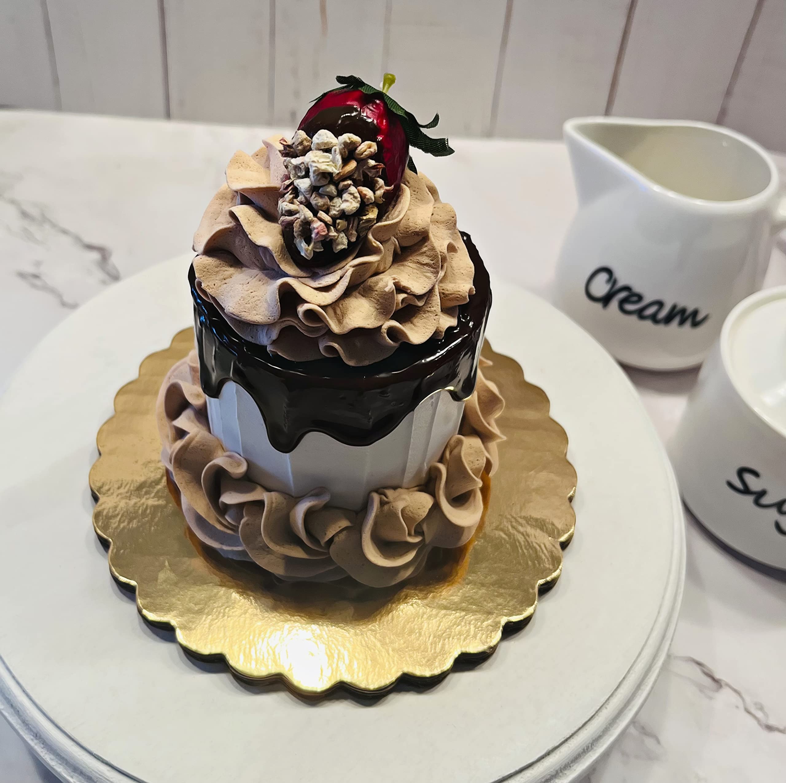 Realistic Fake Mini Cake - Artificial Cake Decor for Display - Fake Cupcakes & Chocolate Drizzle Cake - Lifelike Fake Food for Bakery Showcase, Dessert Displays & Home Decor
