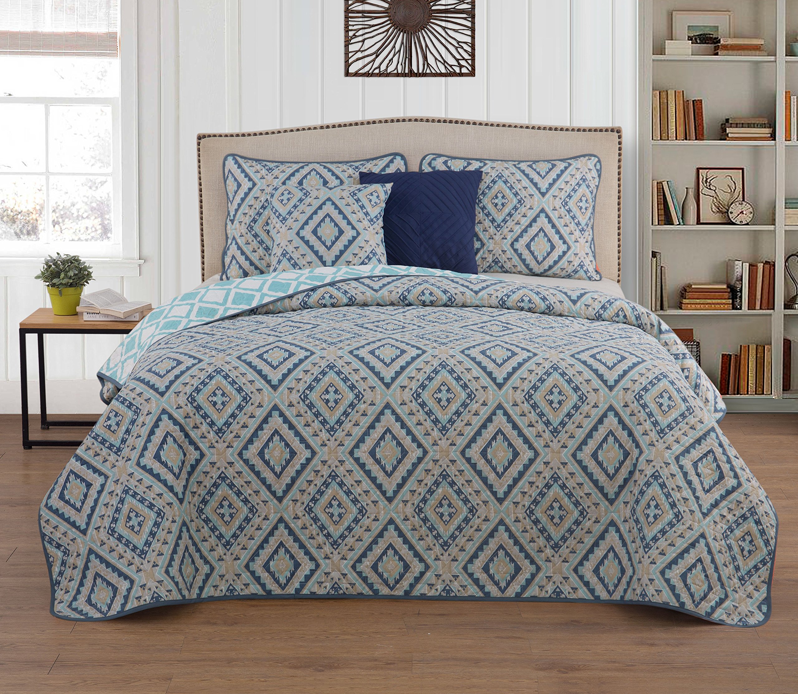 Avondale Manor Luna 5-Piece King Size Quilt Set in Blue - Luxury Bedding for Master Bedroom & Guest Room Decor