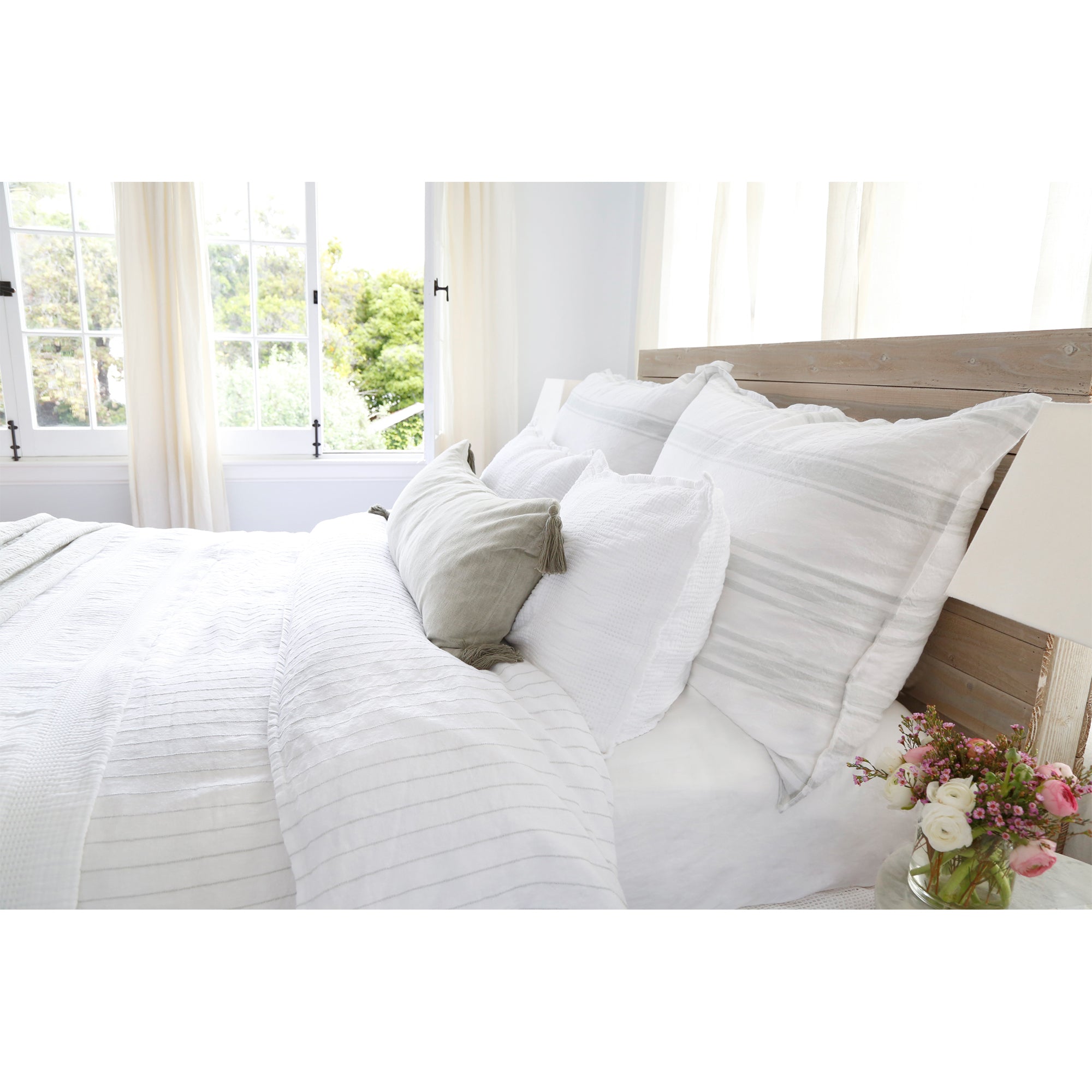 Premium Blake Duvet Cover Set - Soft & Breathable Bedding for All Seasons - Perfect for Master Bedroom, Guest Room & Dorm Decor
