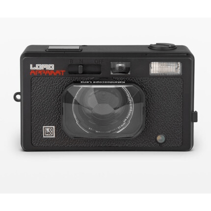 LomoApparat 35mm Film Camera with 21mm Wide Angle Lens - Perfect for Street Photography, Travel & Creative Shooting
