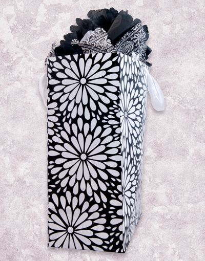 Premium Black and White Dahlia Floral Gift Bags - Large Jumbo Size for Birthday, Wedding, Baby Shower & Party Favors - Elegant Floral Design Gift Packaging