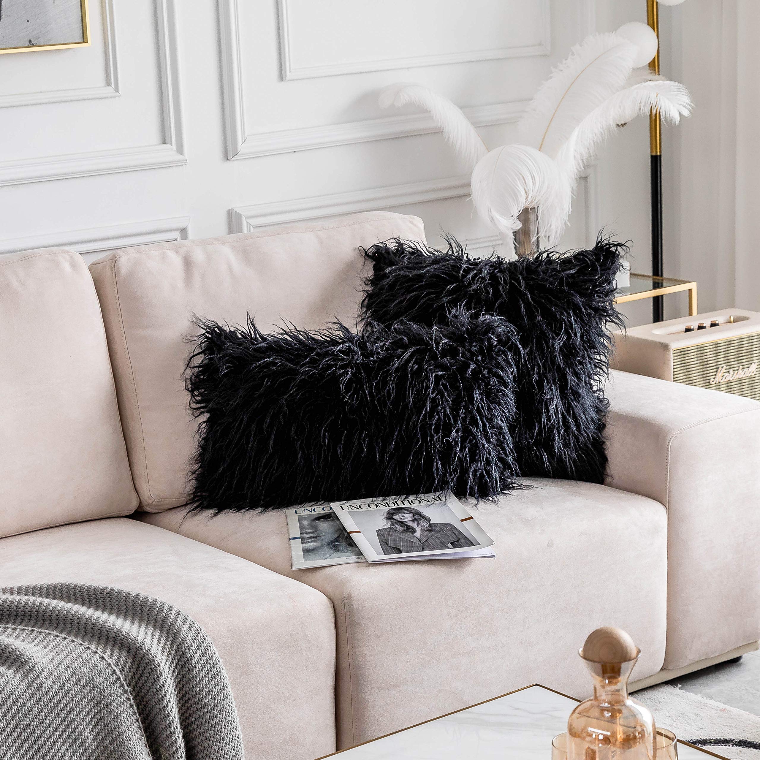 Premium 24x24 Inch Faux Fur Pillow Covers (2-Pack) - Soft Shaggy Decorative Throw Pillow Covers for Sofa, Bed & Outdoor Patio - Black Euro Sham (60cm) - Perfect for Living Room Decor, Garden Furniture & Cozy Home Accents