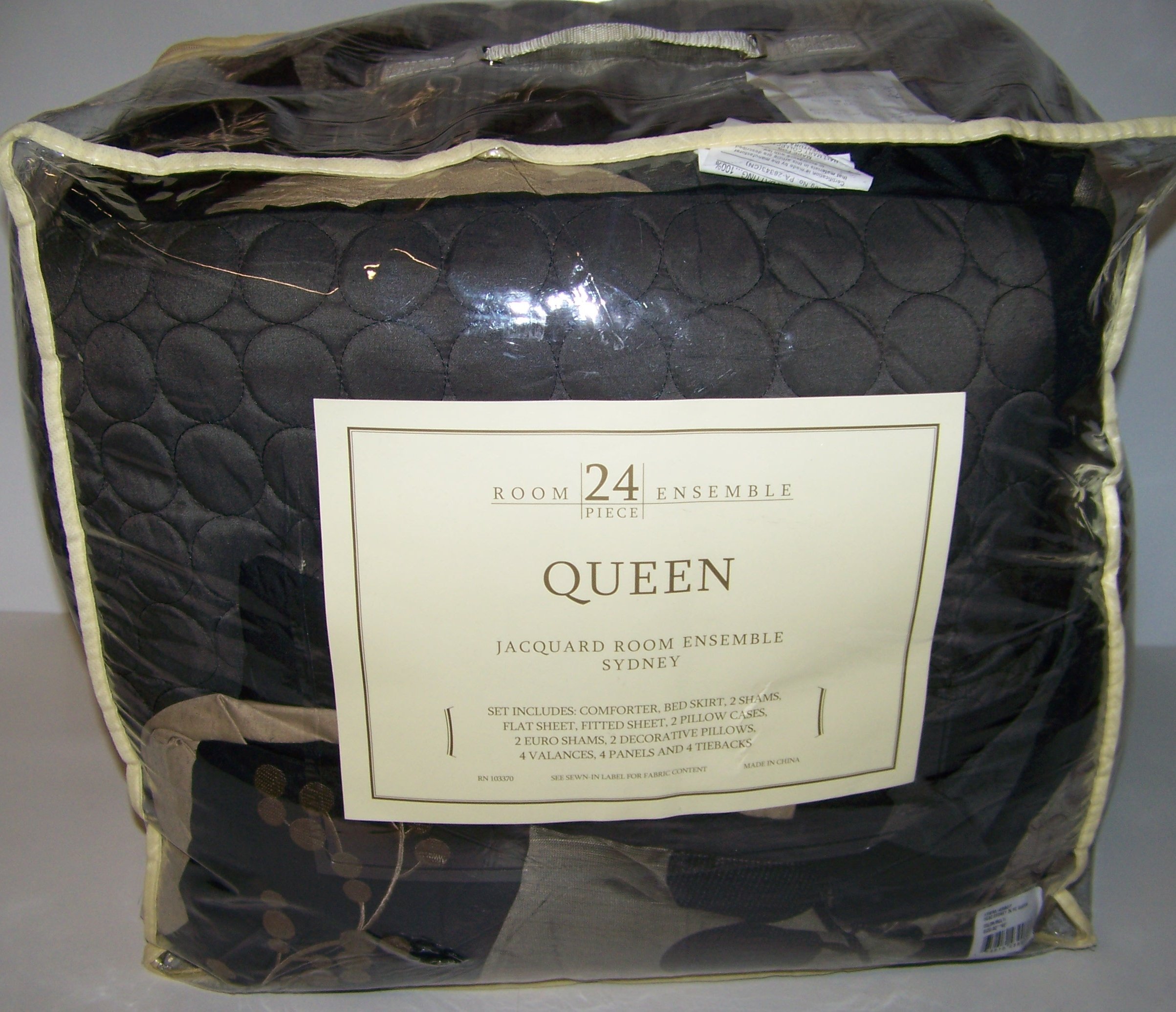 24-Piece Queen Comforter Set - Luxury Bedding Collection for Sydney Climate | Perfect for Master Bedrooms, Guest Rooms & Airbnb Listings
