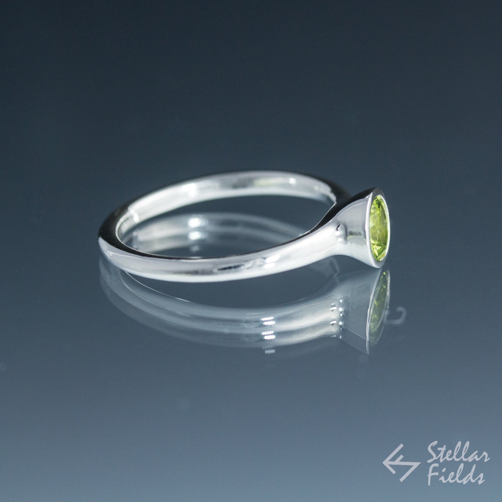 Peridot Full Bezel Minimalist Stacking Ring - Dainty Gold or Silver Adjustable Band for Women, Perfect for Everyday Wear, Layering & Gift Giving