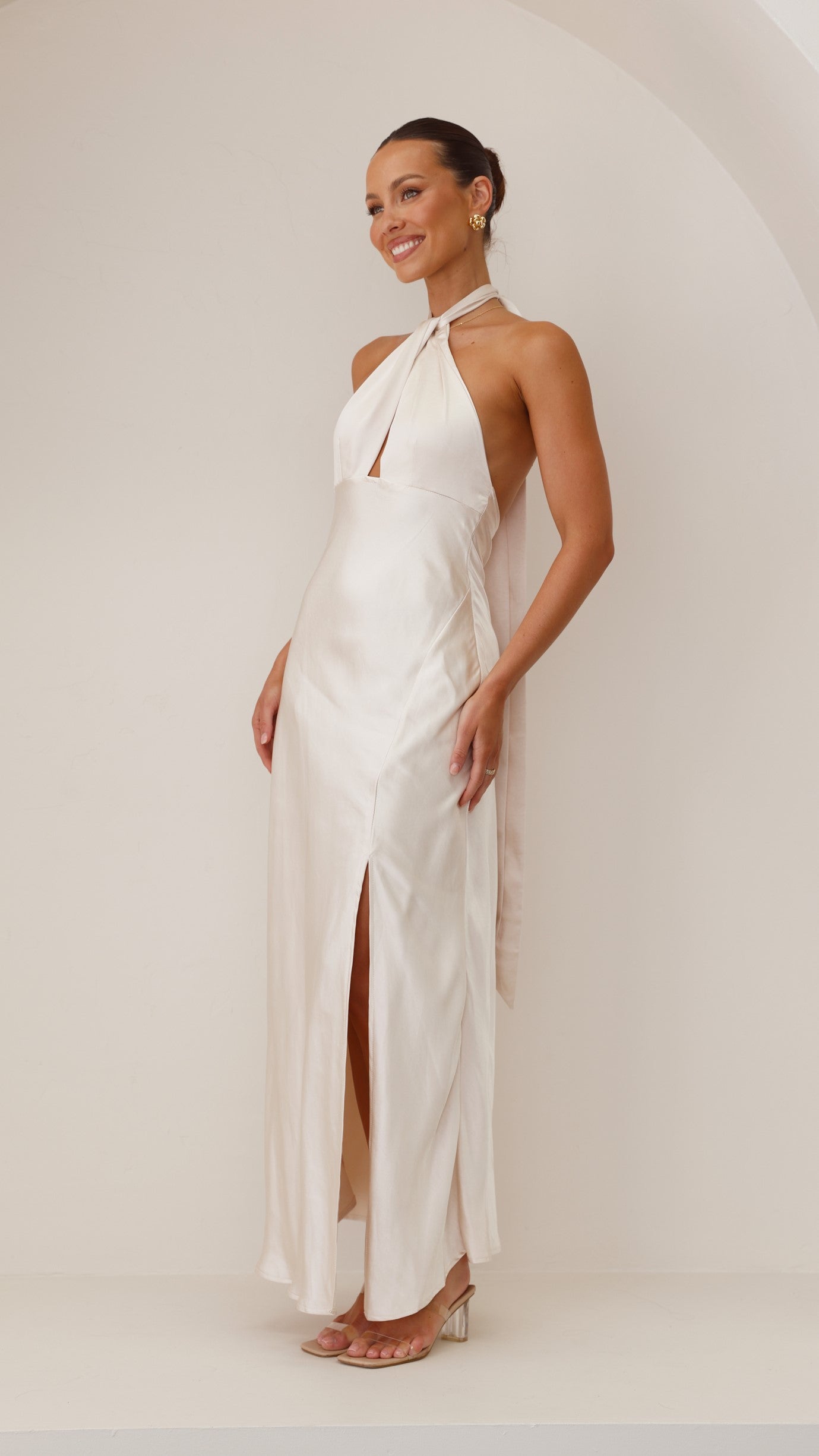 Amalia Maxi Dress in Champagne - Elegant Long Flowy Dress for Women, Perfect for Weddings, Parties & Summer Vacations