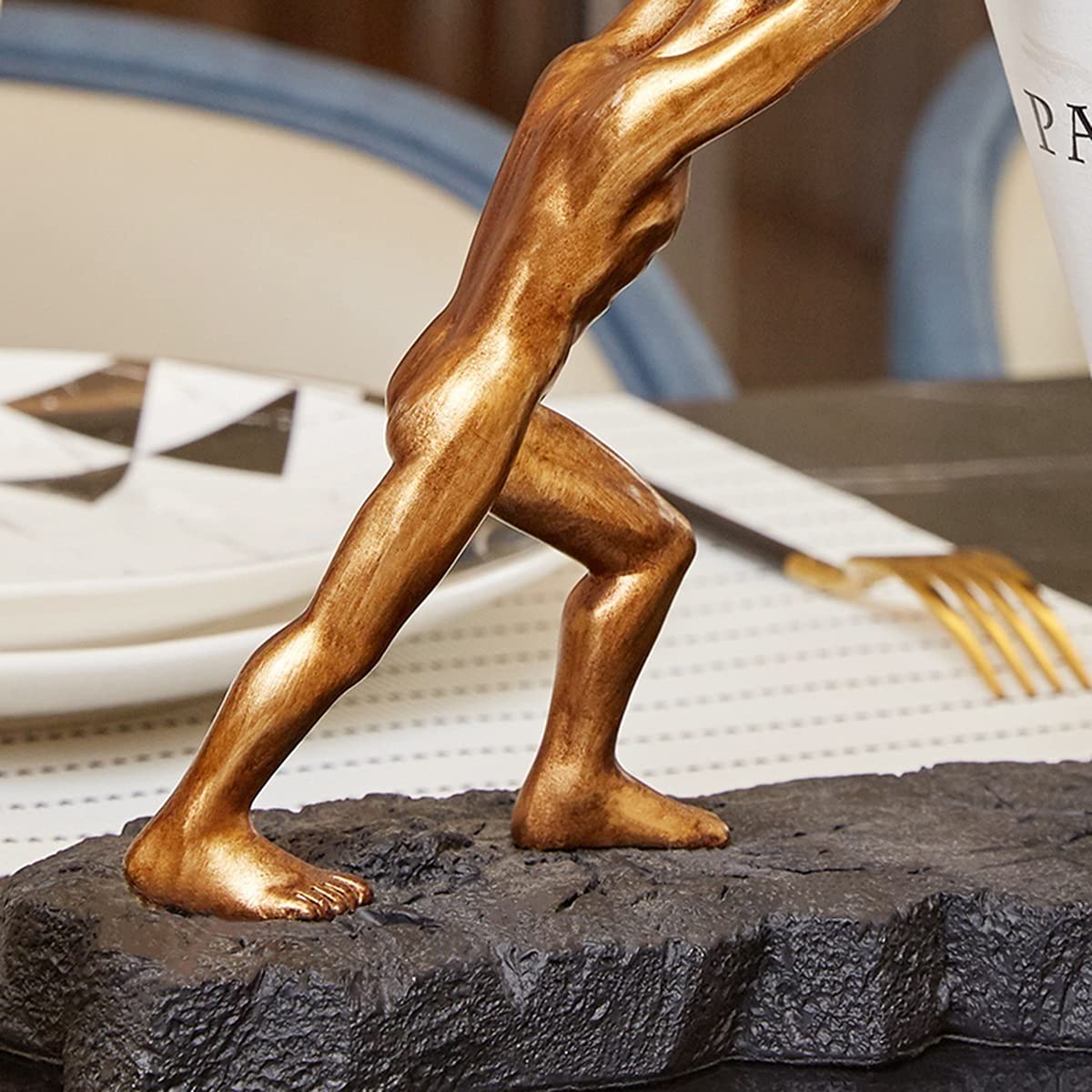 Creative Man-Shaped Wine Bottle Holder Sculpture - Tabletop Wine Rack with Base for Kitchen, Bar & Dining Room Decor - Unique Wine Storage & Display for Home Decor