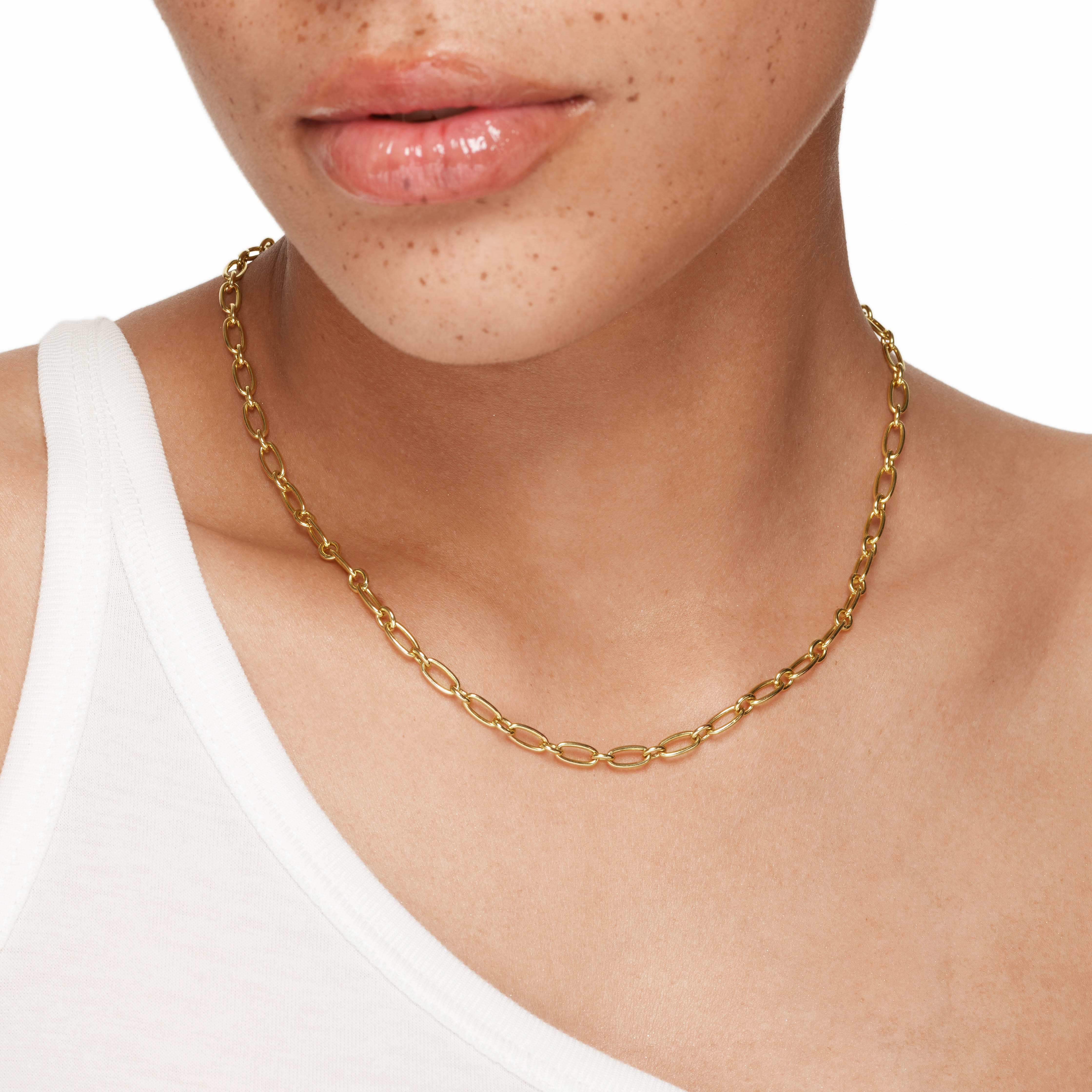 Gold Alternating Paperclip Chain Necklace - Elegant Layering Piece for Everyday Wear & Special Occasions