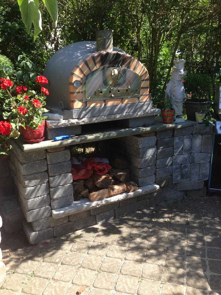 PIZZAIOLI Hybrid Wood & Gas Pizza Oven - Professional Outdoor Pizza Maker for Backyard, Restaurant & Catering | Perfect for Italian, Neapolitan & Artisan Pizzas