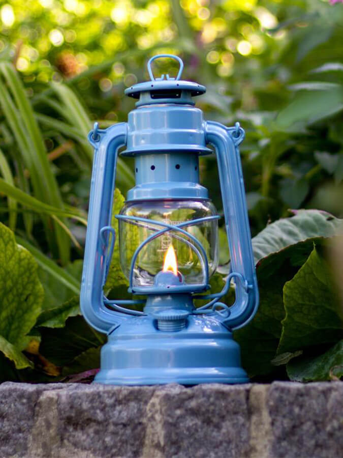 Feuerhand Baby Special 276 Hurricane Lantern - Vintage Outdoor Camping Light for Emergency, Garden, Patio & Power Outages