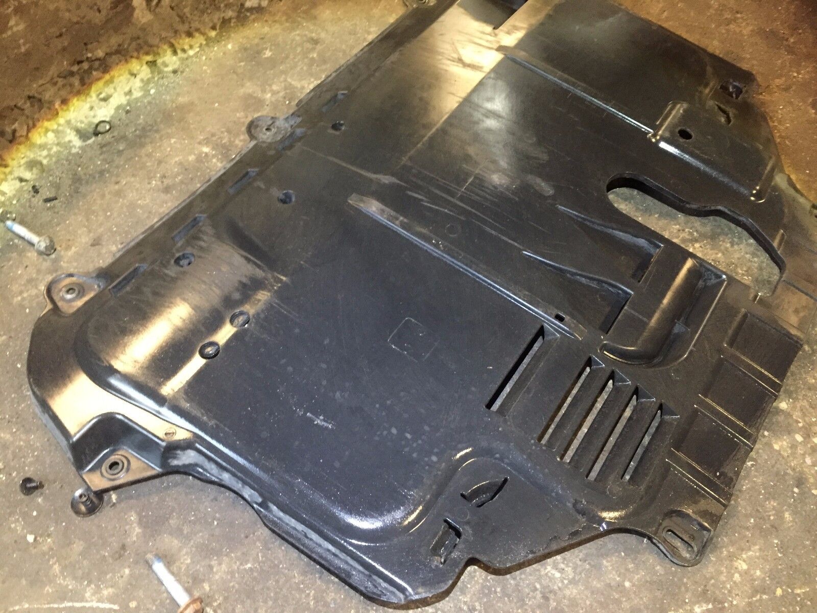 Volvo S40 Underbody Protection Cover Splash Shield OEM Replacement for 2005-2011 Models - Perfect for Off-Roading and Winter Driving Protection