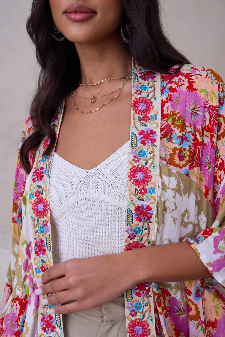 Elegant Lace Embroidered Floral Kimono Robe - Women's Lightweight Cover Up for Beach, Wedding, or Lounge Wear