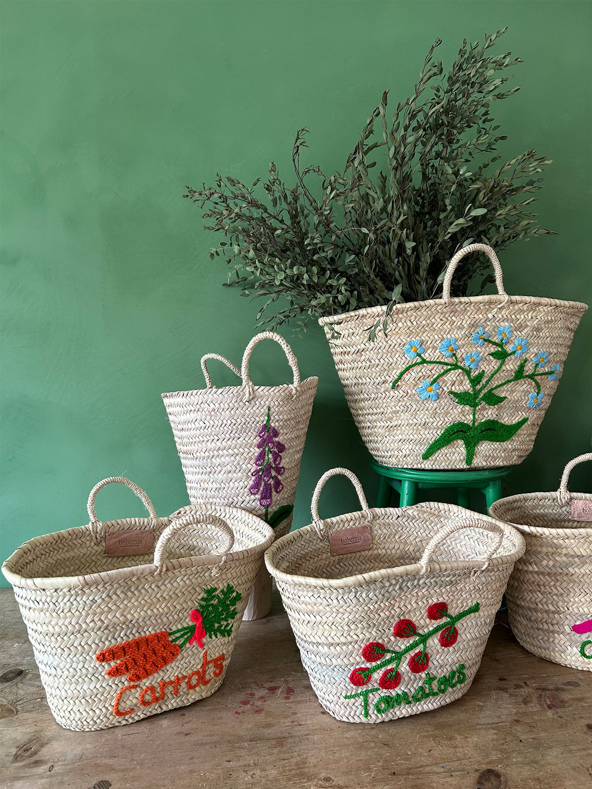 Hand Embroidered Cotton Market Basket with Carrot Design - Perfect for Farmers Market, Grocery Shopping & Picnic Essentials