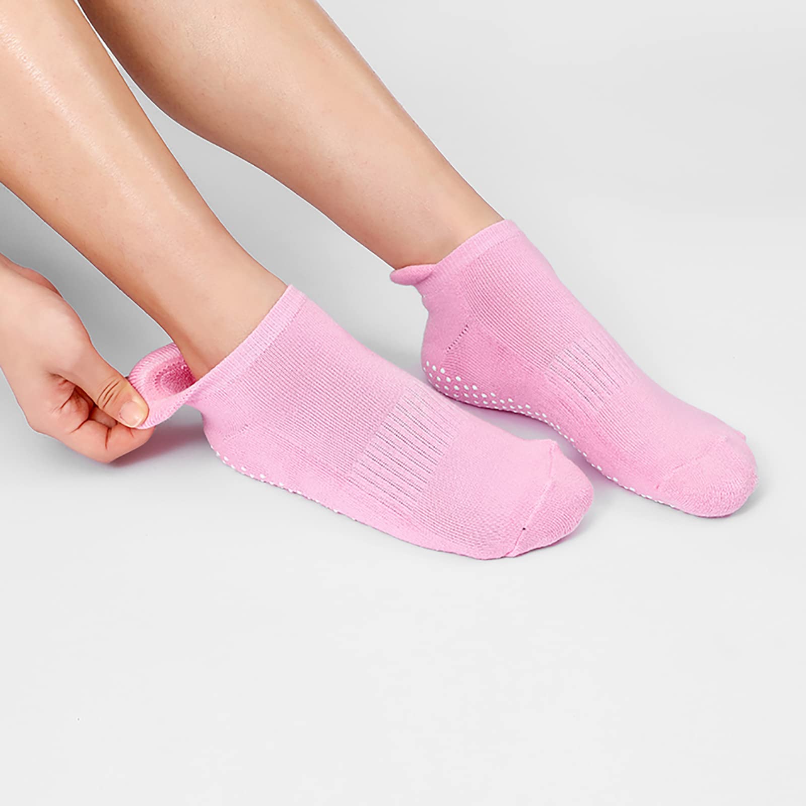 Non-Slip Yoga Socks for Women - Anti-Skid Pilates & Hospital Socks with Grip Dots - Perfect for Yoga, Pilates, Nursing & Home Use