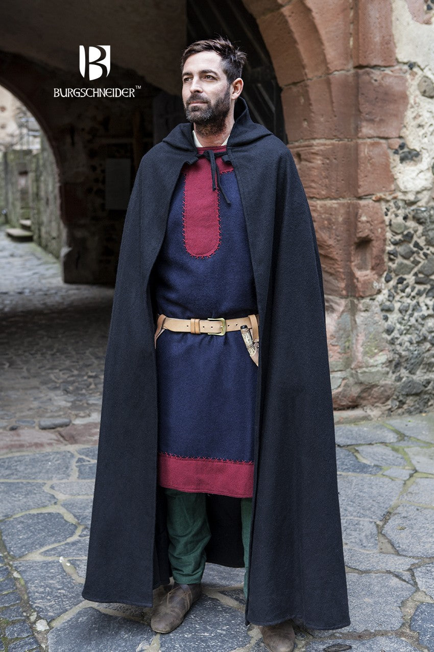 Wool Hooded Cloak Hibernus Black - Warm Winter Cape for Cosplay, Renaissance Fairs & Medieval Reenactments