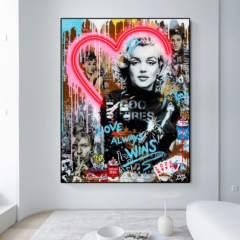 England Queen Canvas Wall Art - Royal Decor for Living Room, Bedroom & Office | Vintage British Monarchy Painting | Home & Gift Ideas
