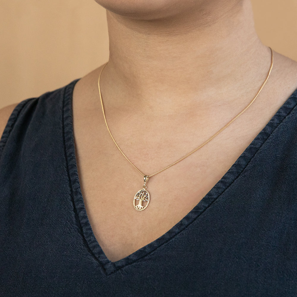 9ct Yellow & White Gold Tree of Life Diamond-Cut Pendant Necklace - Elegant Jewelry for Women, Perfect Gift for Birthday, Anniversary & Special Occasions