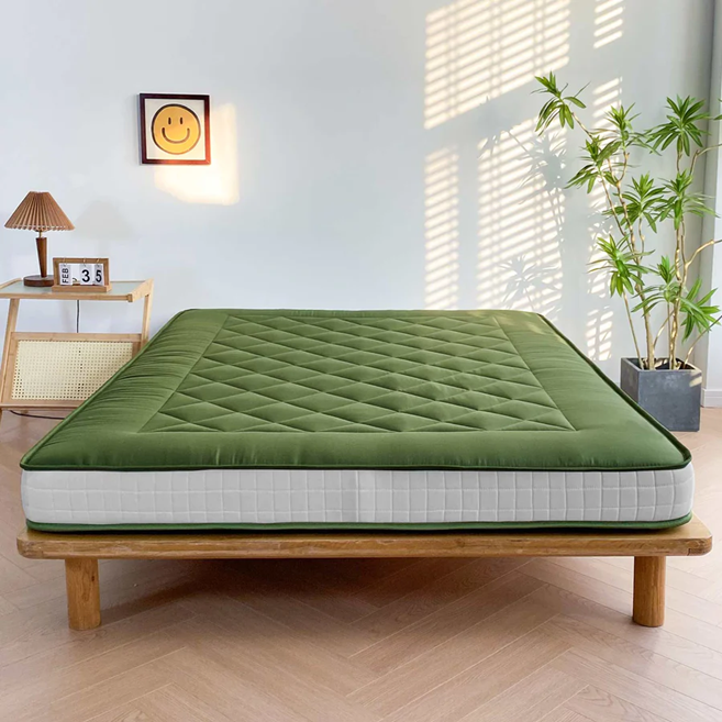 MAXYOYO Diamond Patterned Padded Japanese Floor Mattress - Extra Thick Quilted Mattress Topper in Green | Perfect for Guest Beds, Meditation & Small Spaces