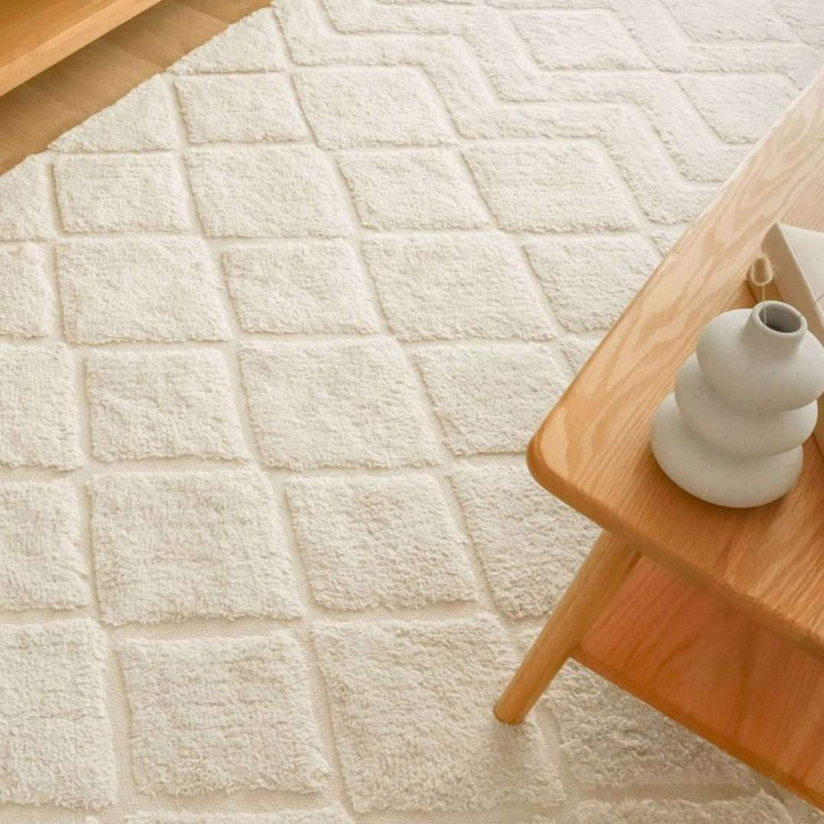 Luxury GIA Certified Diamond Tribal PET Shag Rug - Soft & Plush Eco-Friendly Faux Fur Carpet for Living Room, Bedroom, Nursery - Perfect for Cozy Home Decor & Pet-Friendly Spaces