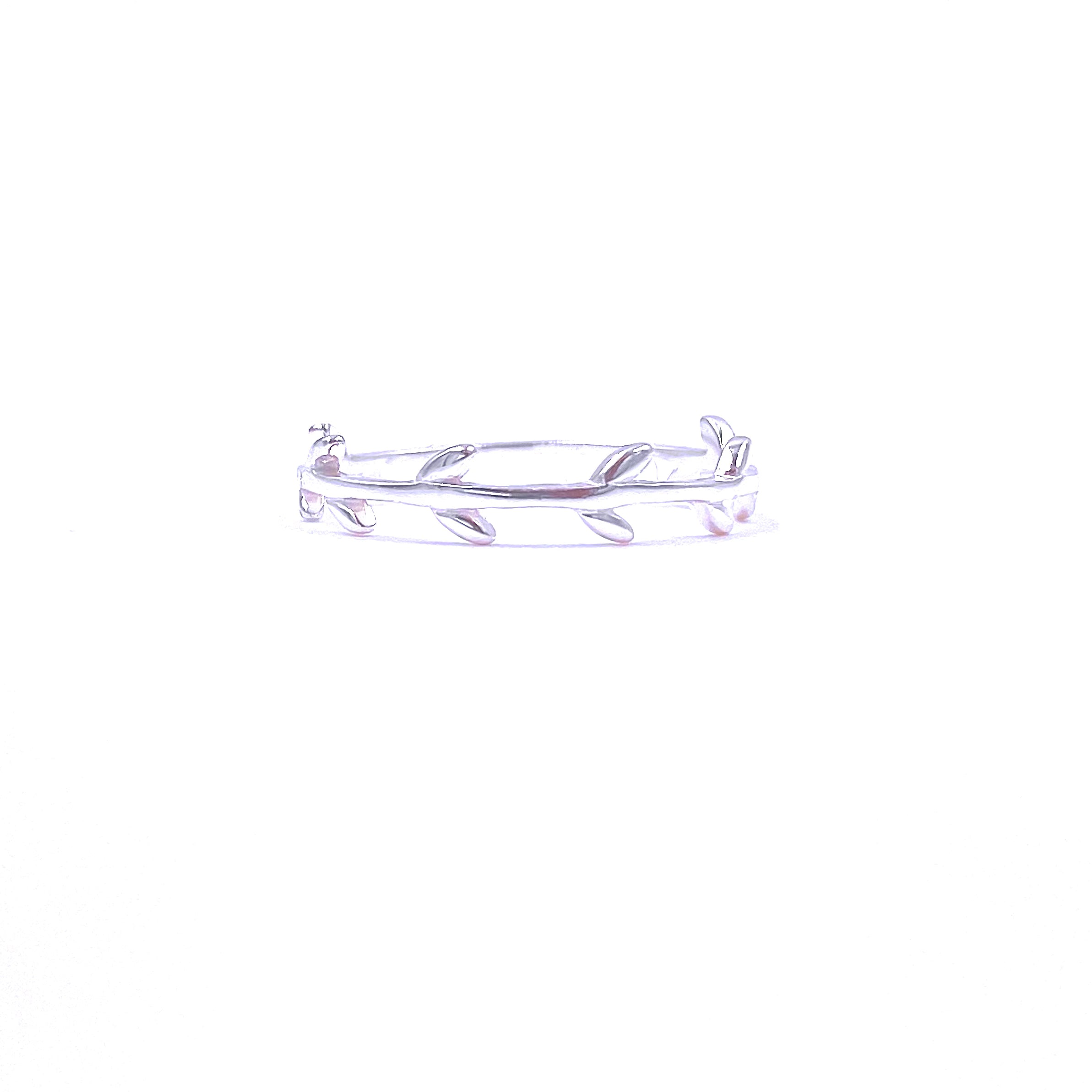 Ashley Gold Sterling Silver Half Leaf Design Band Ring for Women - Elegant Nature-Inspired Jewelry for Everyday Wear & Special Occasions