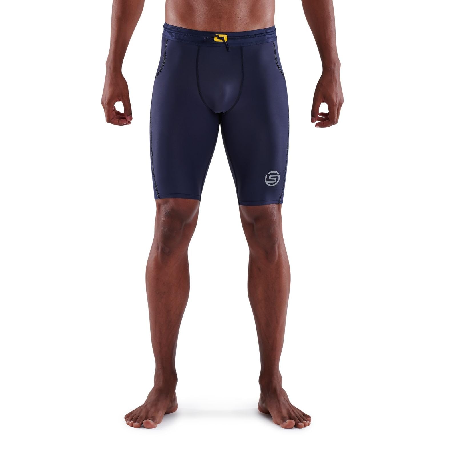 Men's Premium Compression Half Tights - Enhanced Blood Circulation, Muscle Recovery for Rugby, Running & Gym Workouts - Ideal for Athletes & Fitness Enthusiasts