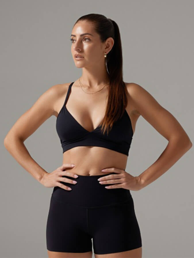 Tavi Adjustable Studio Women's Sports Bra - High Support Workout Top for Running, Yoga & Gym - Breathable Comfort in Ebony Black