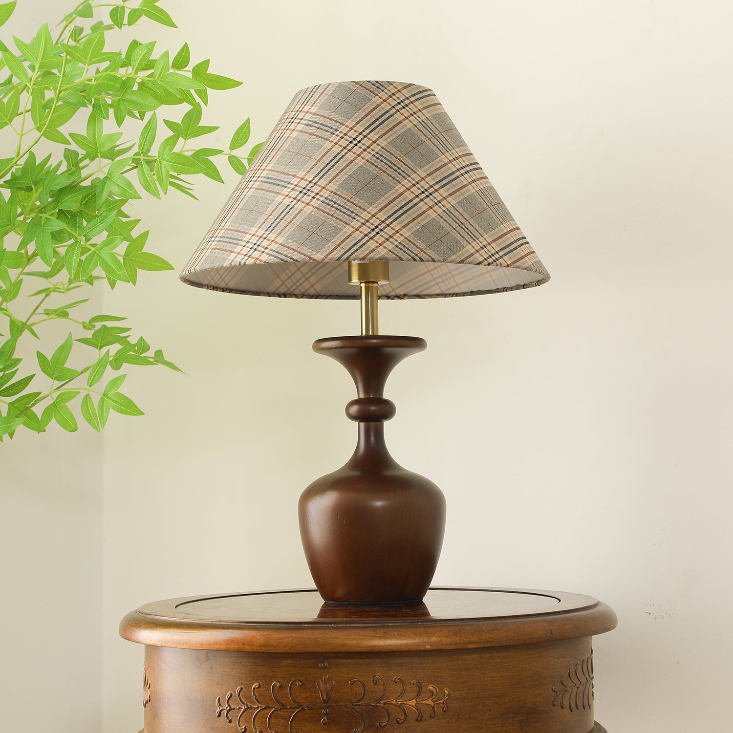 Modern Alex Accent Table Lamp - Stylish Bedside & Living Room Lighting for Home Decor - Perfect for Bedrooms, Offices, and Reading Nooks
