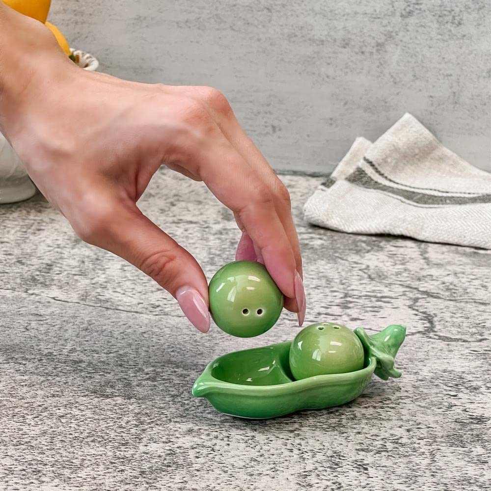 Kate Aspen Two Peas in A Pod Ceramic Salt and Pepper Shakers Set - Ivy Print Gift Box for Kitchen, Dining Table & Housewarming Gifts