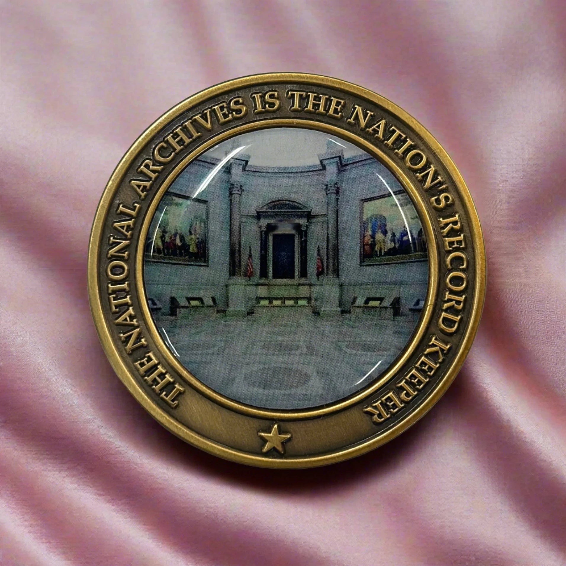 National Archives Building Rotunda Commemorative Challenge Coin - Collectible Souvenir for History Enthusiasts & Military Personnel