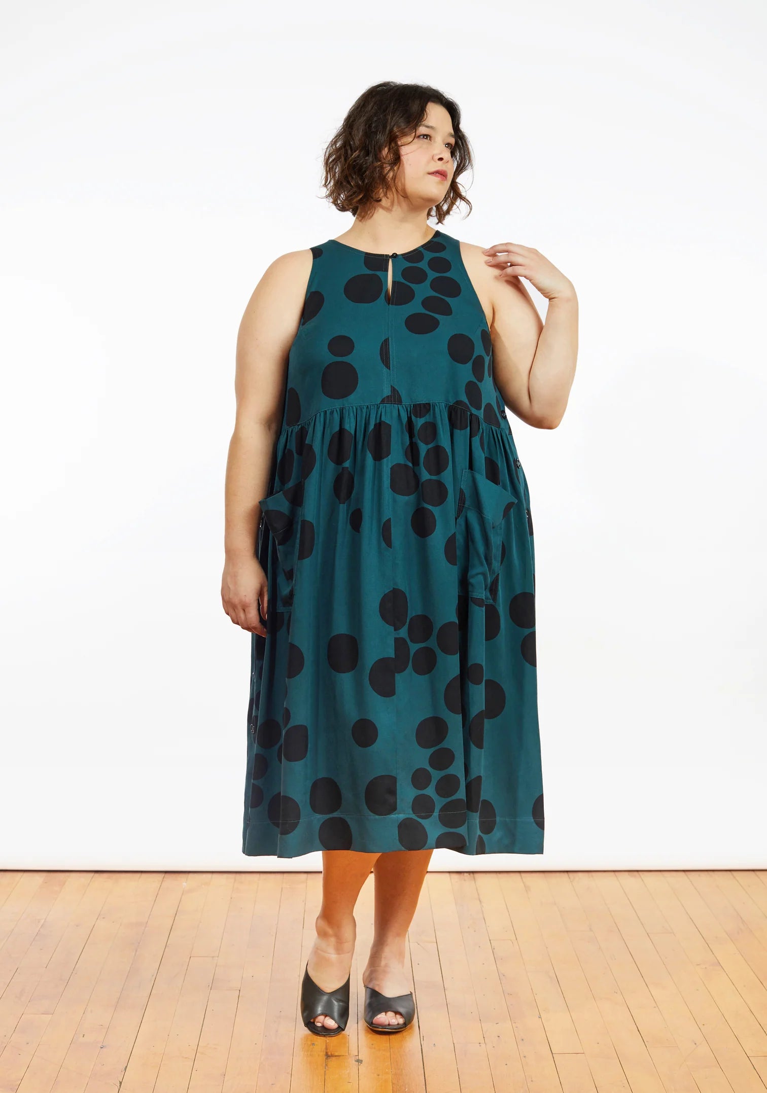 Grainline Studio Austin Dress - Women's Plus Size 14 (US 32) - Flattering Fit for Casual Wear & Office Outfits