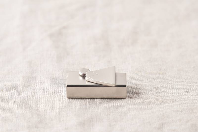 Premium Chopstick Holder & Rest - Mt Fuji Design - 2 Color Options - Perfect for Sushi, Ramen & Asian Dining