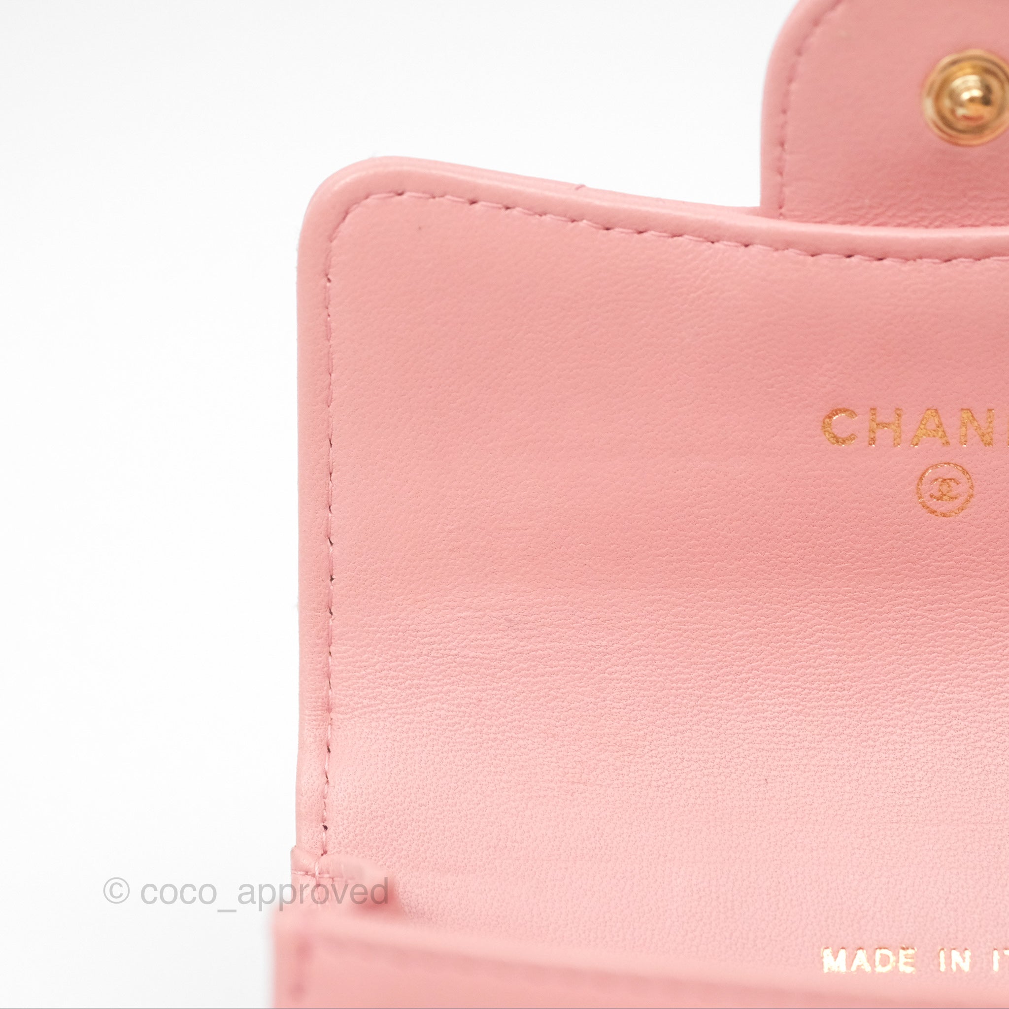 Chanel Classic Flap Card Holder in Pink Quilted Lambskin with Gold Hardware - Luxury Wallet for Women, Perfect for Everyday Use & Special Occasions