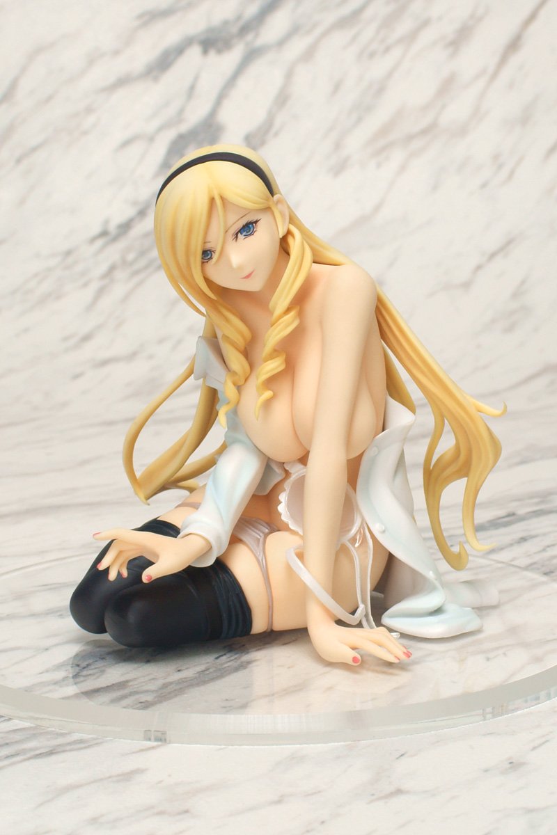 Walkure Romanze: Celia Cumani Aintree 1:8 Scale PVC Anime Figure - White Dress Version | Collectible Anime Character Model for Display & Decoration