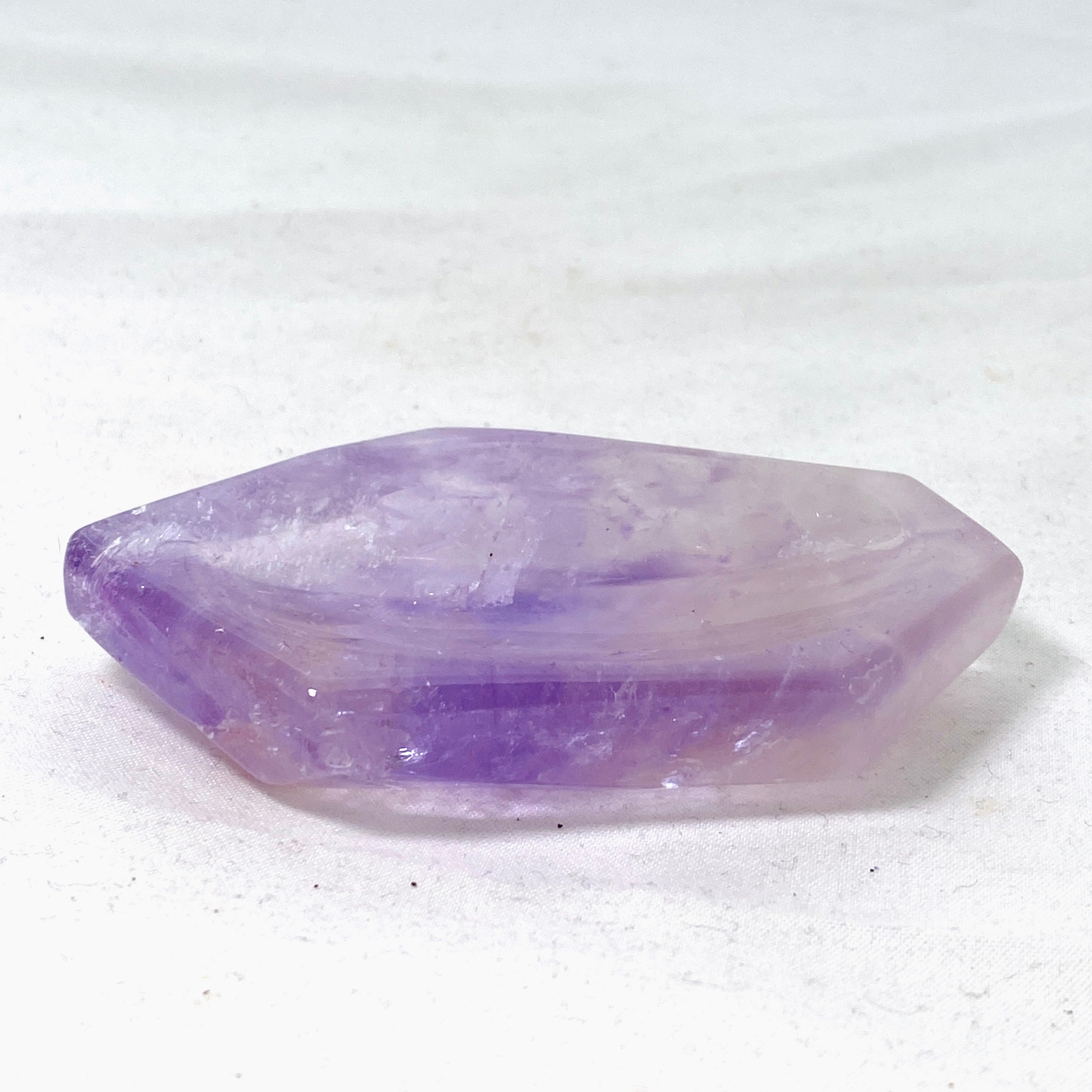 Amethyst Crystal Trinket Bowl - Handcrafted Decorative Jewelry Dish for Rings, Earrings & Small Accessories | Perfect for Vanity, Bathroom & Gift Giving